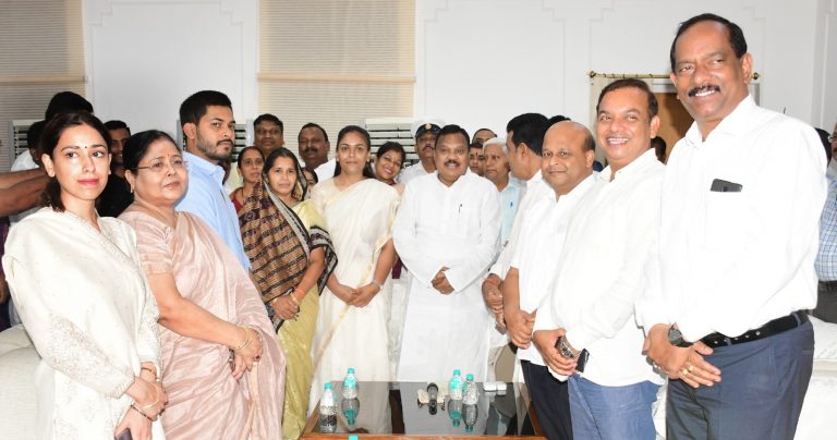 ବିଧାୟିକା ଭାବେ ଶପଥ ନେଲେ ଦିପାଳୀ ଦାସ