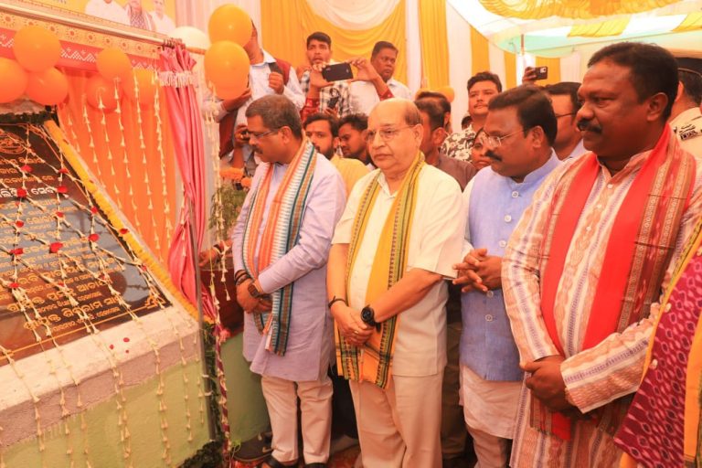 ରେଢ଼ାଖୋଲ ଉପଖଣ୍ଡ ଡାକ୍ତରଖାନାରେ ନିଃଶୁଳ୍କ  ଡାଏଲିସିସ ସେବା ଆରମ୍ଭ
